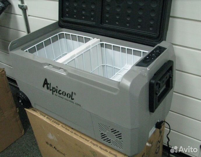 Автохолодильник двухкамерный