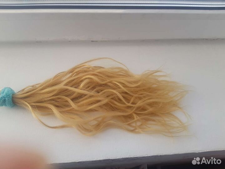 Волосы для наращивания 40 см блонд