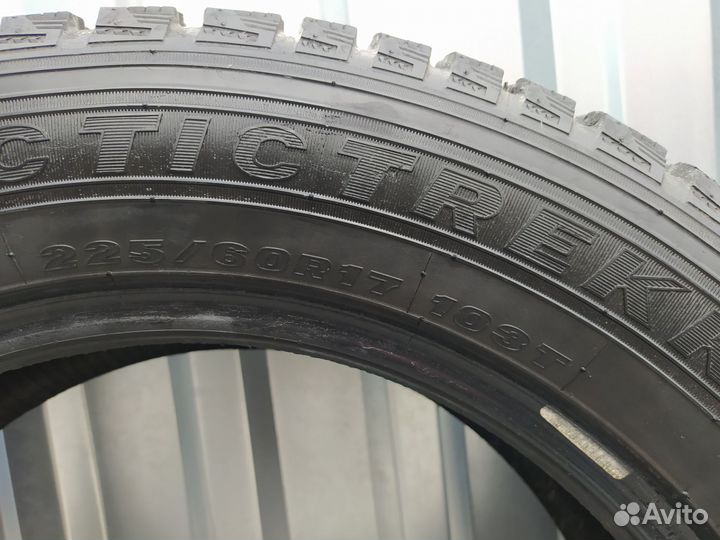 Maxxis ArcticTrekker NS3 225/60 R17 103T