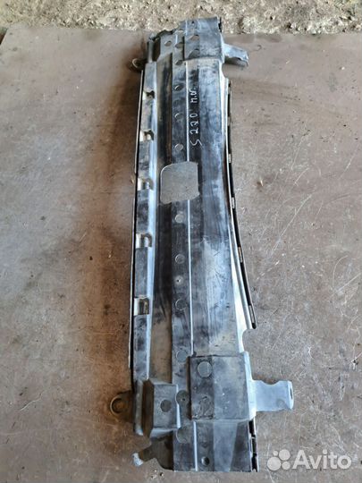 Крепление переднего бампера Mercedes w220