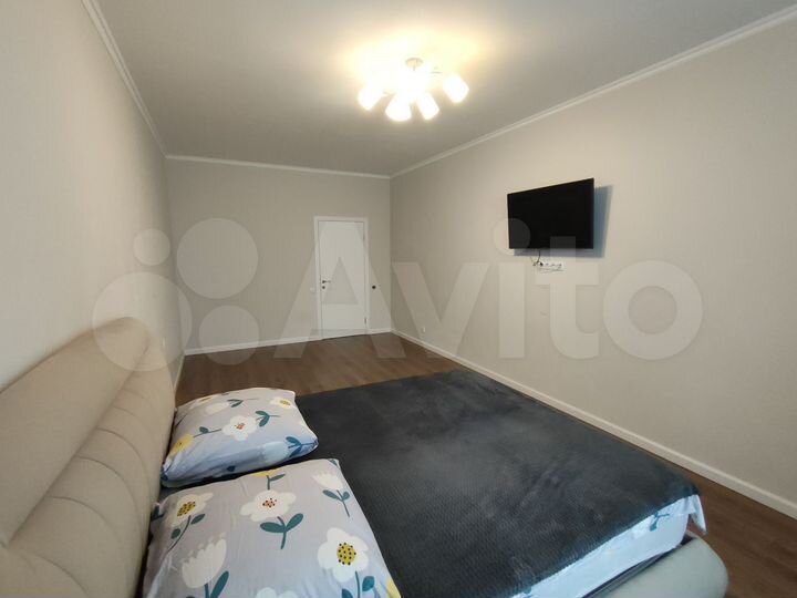 2-к. квартира, 80 м², 16/17 эт.