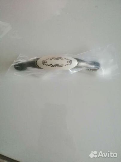 Ручки для мебели