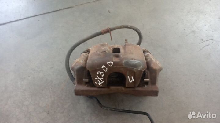 Суппорт тормозной передний lexus RX 2