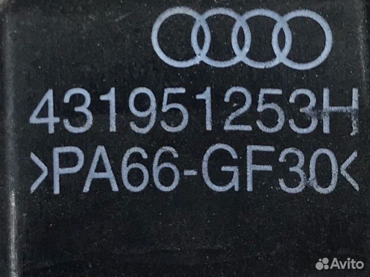 Реле Audi A6 C5 2004