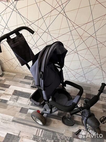 Велосипед. Велосипед с ручкой. Велосипед-коляска