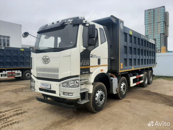 FAW J6 CA3310P66K24T4E5, 2023