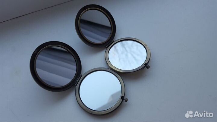 Новые зеркальца двусторонние