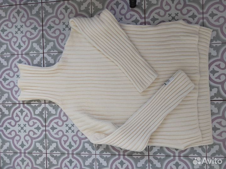 Теплый трендовый свитер Корея