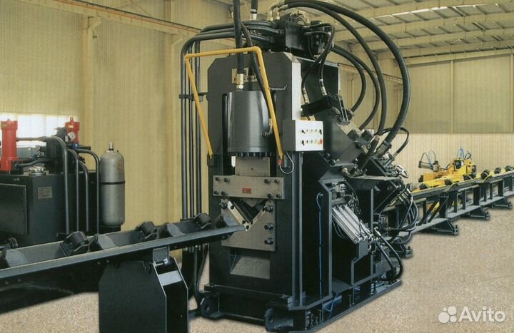 Автоматическая линия для пробивки отверстий