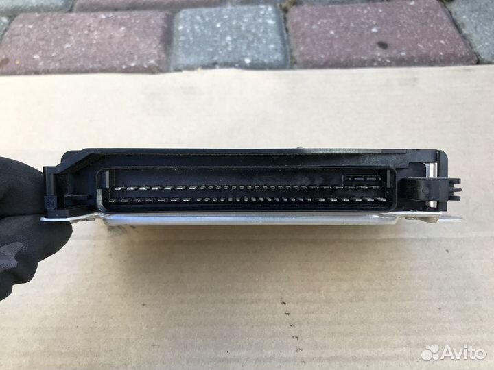 Блок управления ABS-ASR на Audi A6 C4 4D0907379M