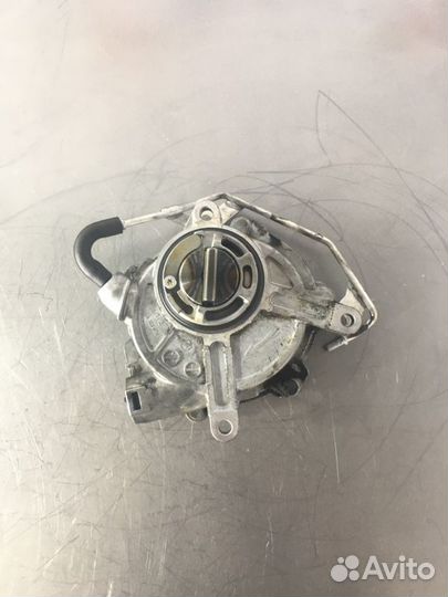 Насос вакуумный Mercedes E-Class W211 M272 3.0I