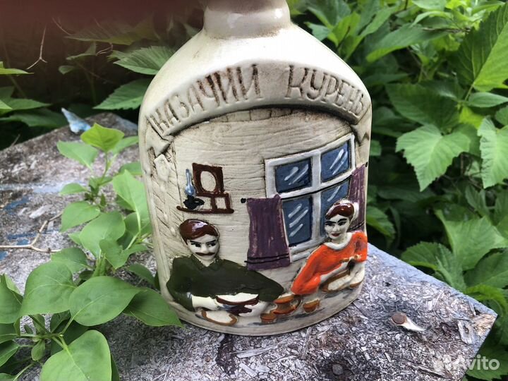 Керамический кувшин для вина : ростов на дону 1749