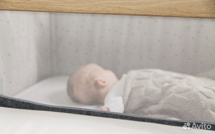 Колыбель Tutti Bambini CoZee с колесами