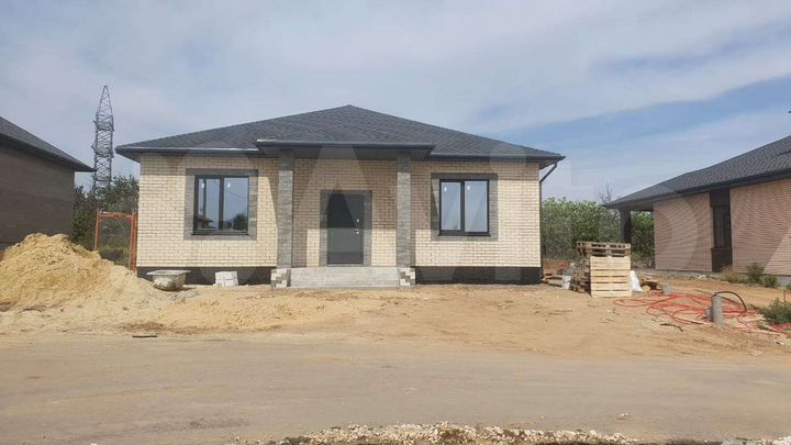 Дом 170 м² на участке 5,3 сот.