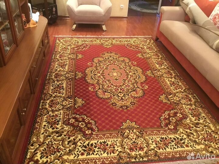 Ковер шерстяной