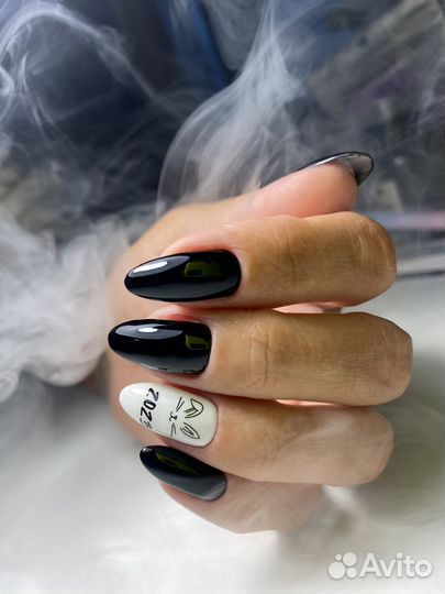 Маникюр с покрытием гель лак