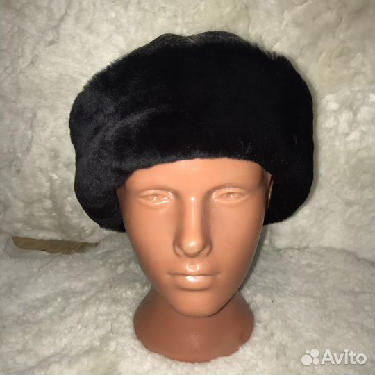 Черная ушанка из мех