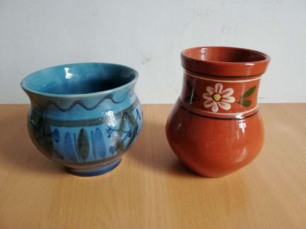 Глиняные горшки, крынки