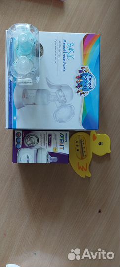 Ручной молокоотсос+бутылочка Avent+соски Avent