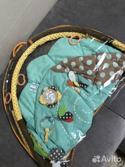 Развивающий коврик