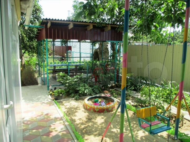 Комната 12 м² в 3-к., 1/1 эт.