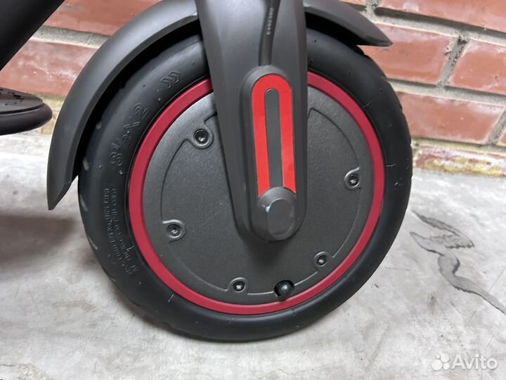 Электросамокат xiaomi m365 pro черный бу