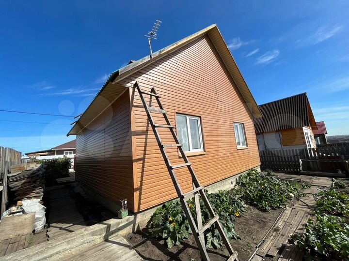 Дом 90 м² на участке 5 сот.