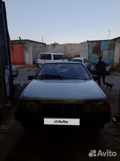 ВАЗ 21099 1.5 МТ, 2004, 300 000 км