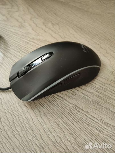 Комплект клавиатуры и мыши HyperX