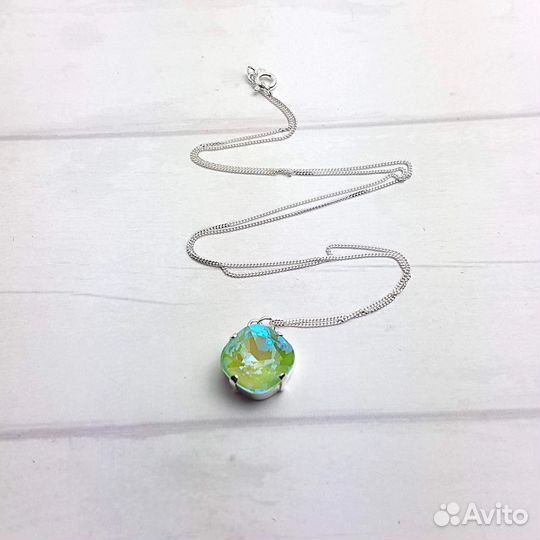 Колье Сваровски подвеска с серебряной цепочкой