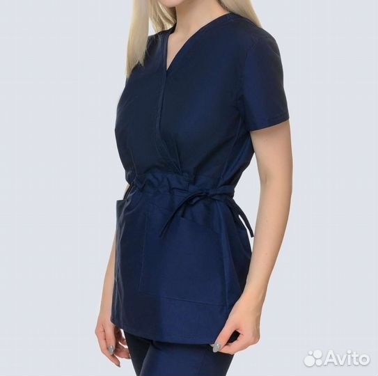 Медицинский костюм 42