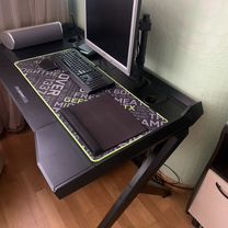 Геймерский стол Dxracer GD/1000/N