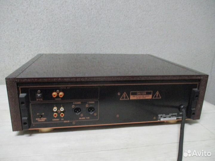 CD Проигрыватель Denon DCD-3500RG