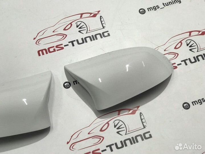 Накладки на зеркала (крышки) Х5М BMW F15 белые