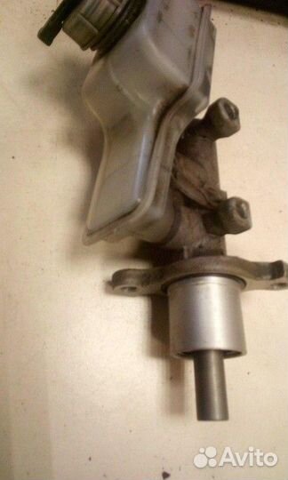 Главный тормозной цилиндр