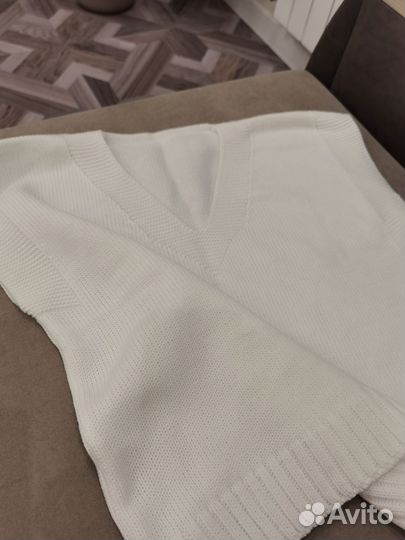 Жилет вязаный женский новый