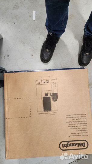 Кофемашина Delonghi Dinamica ecam350.55.b