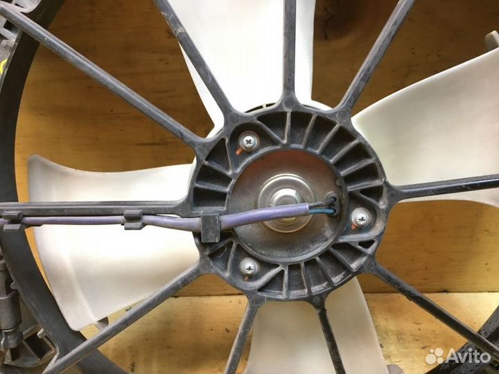 Диффузор радиатора Honda Stepwgn RG1 K20A 2009