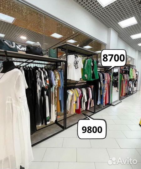 Торгово оборудование для магазина одежды