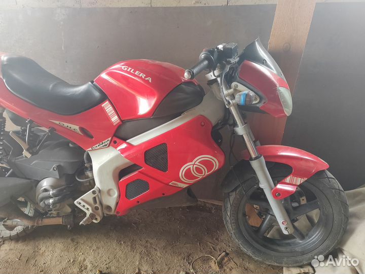 Мотоцикл Gilera DNA