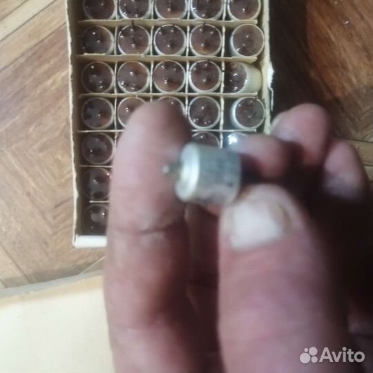 Резисторы разные