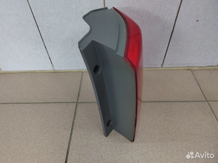 Фонарь задний правый наружный LED Kia Sorento 2 XM