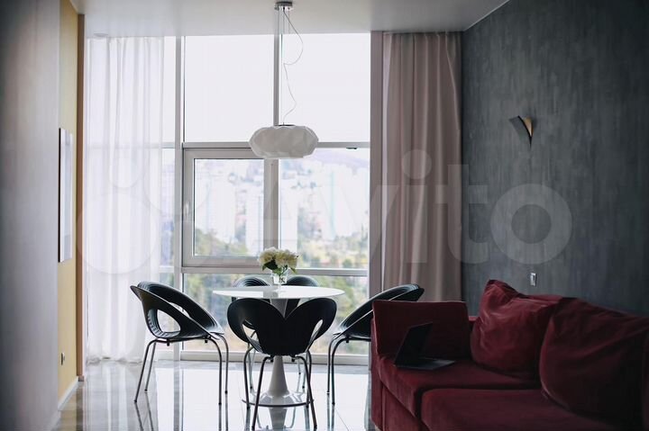 2-к. квартира, 56 м², 17/19 эт.