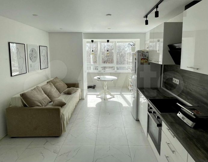 2-к. квартира, 56 м², 3/11 эт.