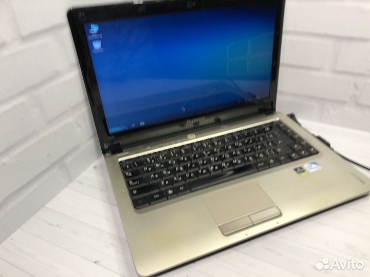 Шустрый ноутбук Lenovo SSD