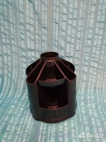 Карандашница, пенал для концелярии, офисный гаджет