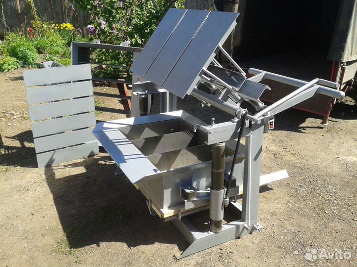 Станок для формовки Арболитовых блоков