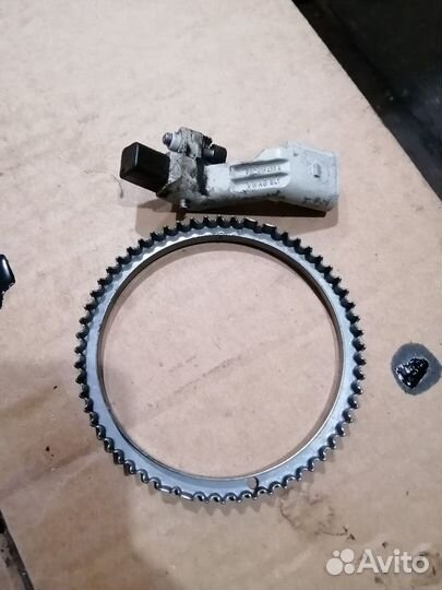 Датчик коленвала Пассат Б6 Б7 Тигуан 03C906433A