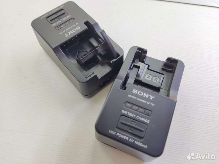 Зарядное устройство Sony BC-TRX для аккум. NP-BX1