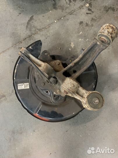 Кулак поворотный задний правый Тойота Камри V50